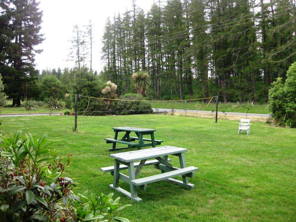 Alpine Holiday Apartments & Campground แฮนเมอร์สปริงส์ ห้อง รูปภาพ