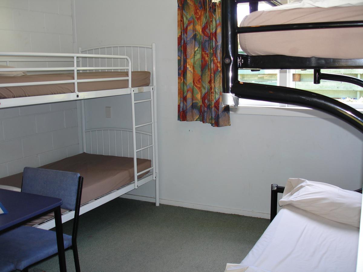 Alpine Holiday Apartments & Campground แฮนเมอร์สปริงส์ ภายนอก รูปภาพ